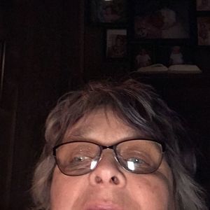 Meet your Posher, Janet